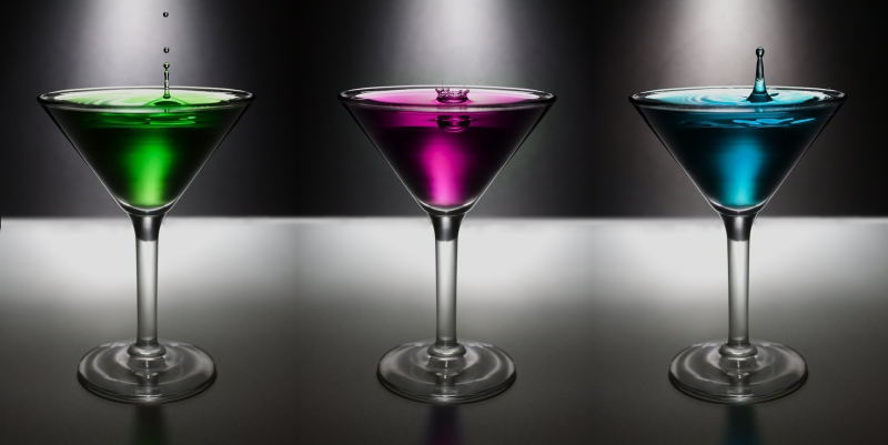 discotheque-LA ROQUETTE SUR VAR-min_water-drop-glass-bar-celebration-green-832603-pxhere.com